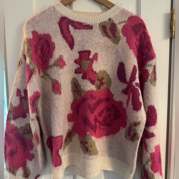 143 Story by Lineup - cream floral sweater- size small oversized - Picture 2 of 5